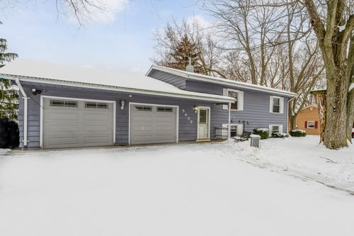 5633 Newton Avenue, Coloma, MI, 49038 | Card Image