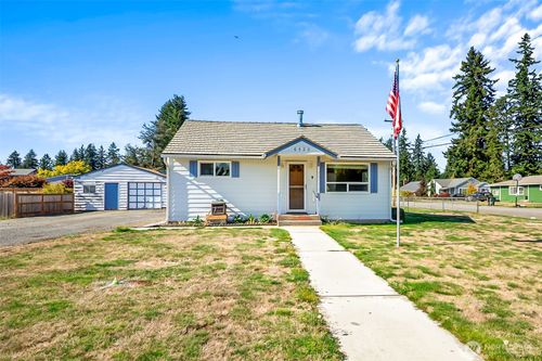 6520 Cypress St, Everett, WA, 98203-4430 | Card Image