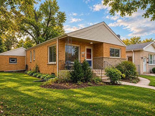 3601 W 116th Pl, Chicago, IL, 60655-3676 | Card Image