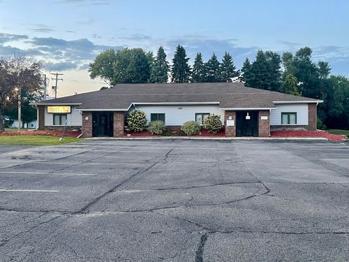 1820 W Washington St, Greenville, MI, 48838-2630 | Card Image