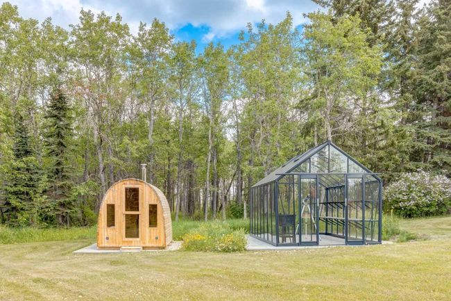 11 Grove Lane, House other with 5 bedrooms, 3 bathrooms and 8 parking in Rocky View County AB | Image 33