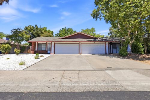 5513 Engle Rd, Carmichael, CA, 95608-3011 | Card Image