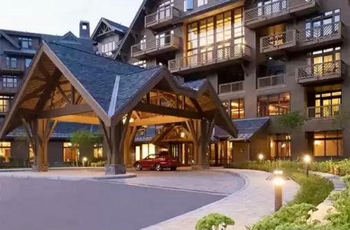 1235-37-7412 Mountain Road, Stowe, VT, 05672 | Card Image
