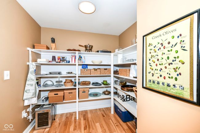 UNIT-303 - 333 Massachusetts Ave, Condo with 3 bedrooms, 2 bathrooms and null parking in Indianapolis IN | Image 24