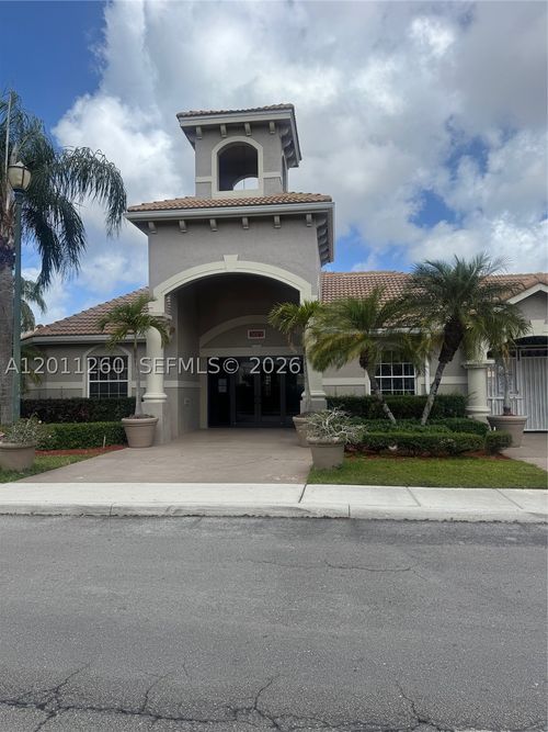 103-5065 Wiles Rd, Coconut Creek, FL, 33073-4211 | Card Image