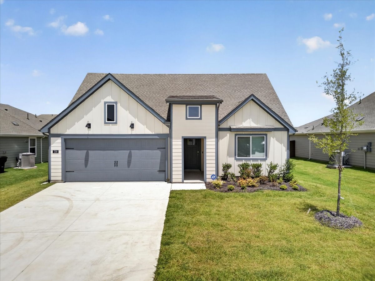 Residential Lease in Pilot Point 4