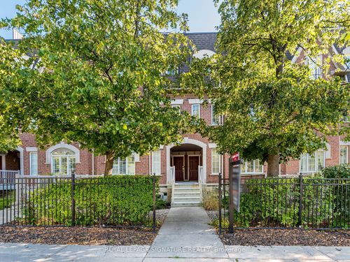 11-3055 Elmcreek Rd, Mississauga, ON, L5B4J9 | Card Image