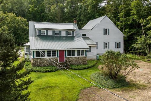 32 Flutter St, Nottingham, NH, 03290-4933 | Card Image