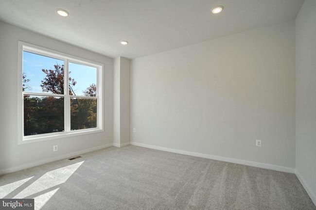 1613 Fellowship Sq, Townhouse with 3 bedrooms, 5 bathrooms and null parking in RESTON VA | Image 14