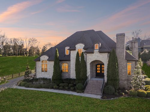 7201 Prairie Falcon Dr, Arrington, TN, 37014-9154 | Card Image