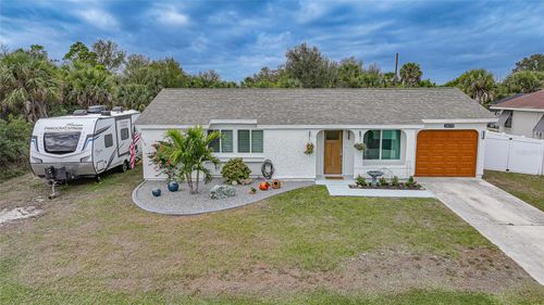18970 Mcgrath Cir, PORT CHARLOTTE, FL, 33948-9441 | Card Image