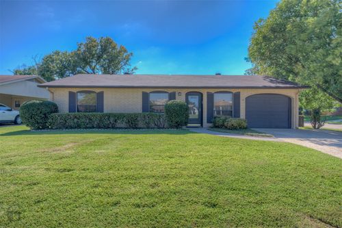 3500 Holiday Pl, Bossier City, LA, 71112-3752 | Card Image