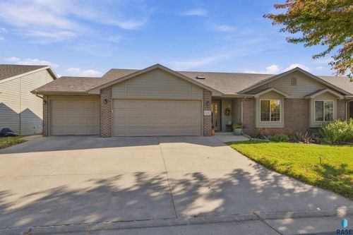 5224 E Pop Fly Pl, Sioux Falls, SD, 57110-4702 | Card Image