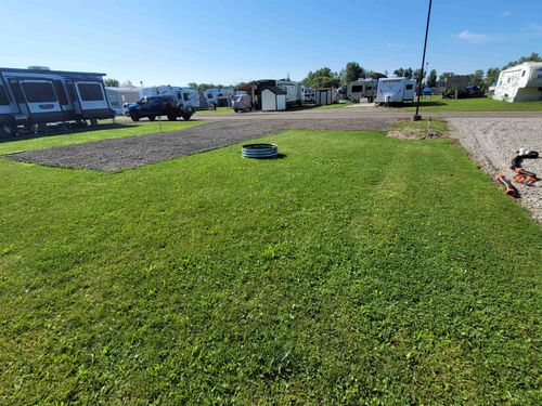 831 S Main St, Au Gres, MI, 48703-9657 | Card Image