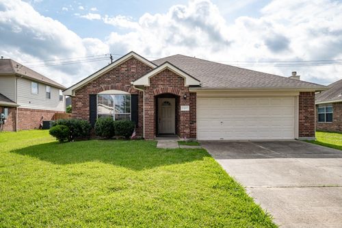8402 Coleus Ln, Baytown, TX, 77521-8259 | Card Image