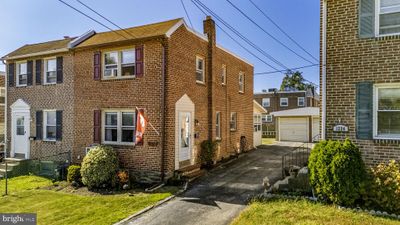 1222 Wilson Drive, Home with 3 bedrooms, 1 bathrooms and null parking in HAVERTOWN PA | Image 2