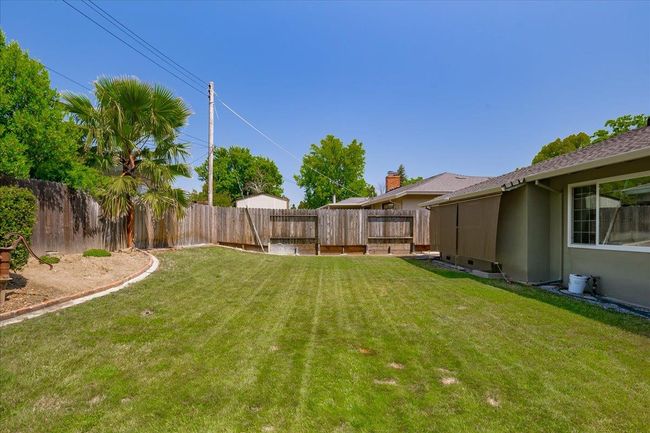 4939 Brookglen Way, House other with 3 bedrooms, 2 bathrooms and null parking in Carmichael CA | Image 39