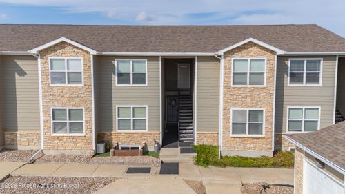 2220 1st St W, Dickinson, ND, 58601-2429 | Card Image