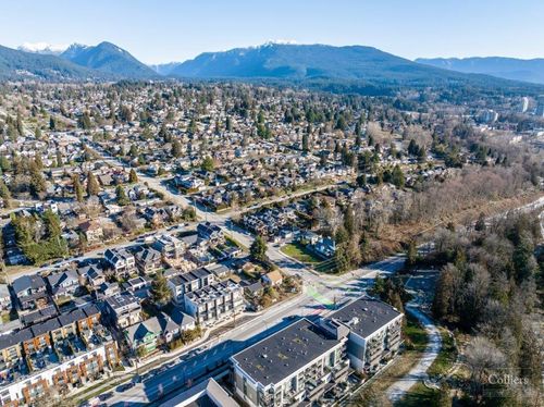 808 E 3rd St, North Vancouver, BC, V7L1H1 | Card Image