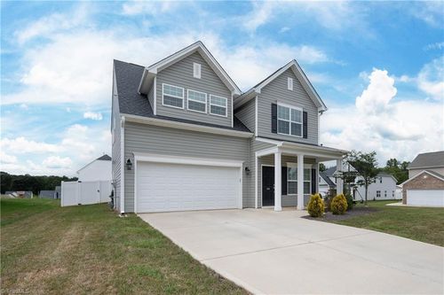 144 Sasha Dr, Lexington, NC, 27295-7664 | Card Image