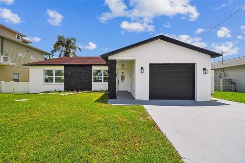 7406 Hatteras Dr, Hudson, FL, 34667-3957 | Card Image
