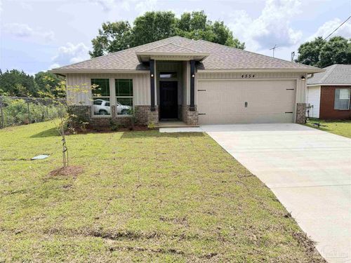 4554 Chantilly Way, Milton, FL, 32583 | Card Image
