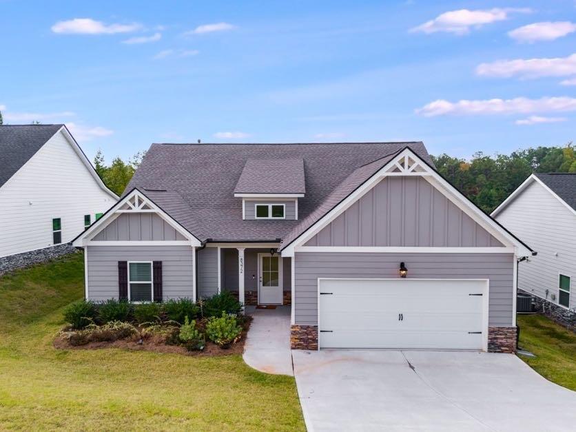 Loch Lomand Ln, Winston, GA 30187