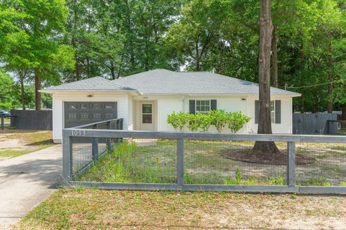 1093 Farmer St, Crestview, FL, 32539-8970 | Card Image