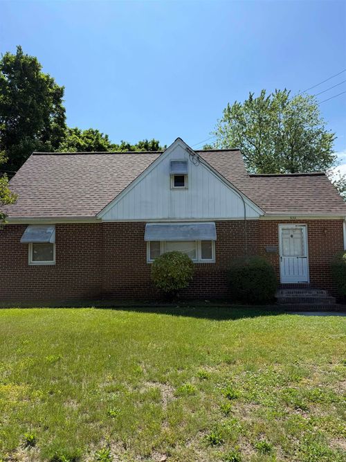 650 Grape Street, Hammonton, NJ, 08037 | Card Image
