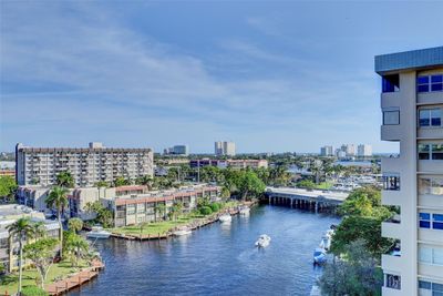 1012 - 801 S Federal Hwy, Condo with 2 bedrooms, 2 bathrooms and null parking in Pompano Beach FL | Image 1