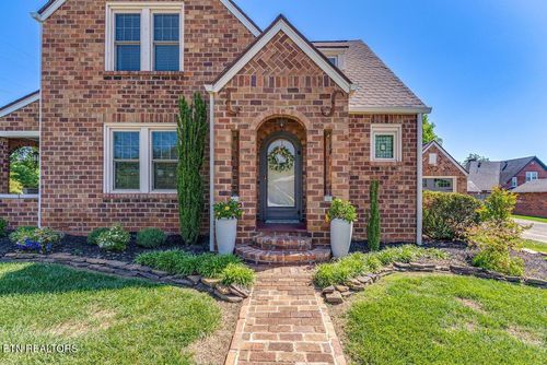 600 E 2nd North St, Morristown, TN, 37814-4440 | Card Image