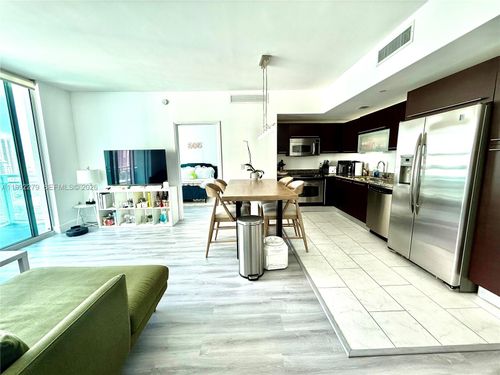 apt-2706-950 Brickell Bay Dr, Miami, FL, 33131-3954 | Card Image