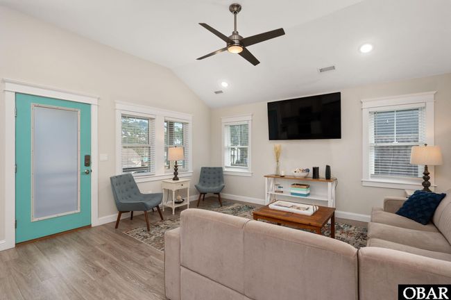 1410 Hill St, House other with 4 bedrooms, 3 bathrooms and null parking in Kill Devil Hills NC | Image 6