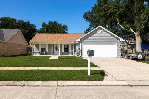 1805 Admiral Nelson Dr, Slidell, LA, 70461-4512 | Card Image