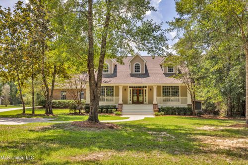 2913 Holden Dr, Vancleave, MS, 39565-7180 | Card Image
