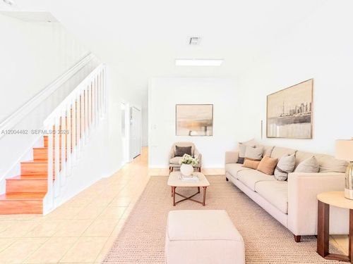 104-5701 Nw 114th Ct, Doral, FL, 33178-3846 | Card Image