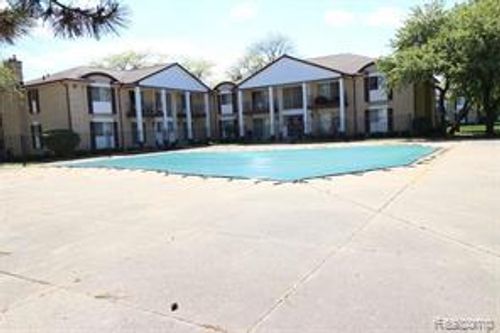 apt-j6-29257 Hayes Rd, Warren, MI, 48088-4040 | Card Image