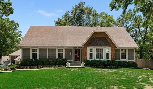 13433 80th Ter, Lenexa, KS, 66215-2506 | Card Image