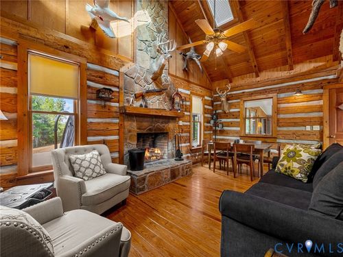 837 Briery Hills Dr, Meherrin, VA, 23954-3066 | Card Image