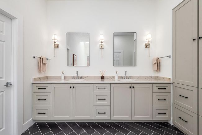 9410 Windrush Dr, House other with 4 bedrooms, 4 bathrooms and 3 parking in Spring TX | Image 20