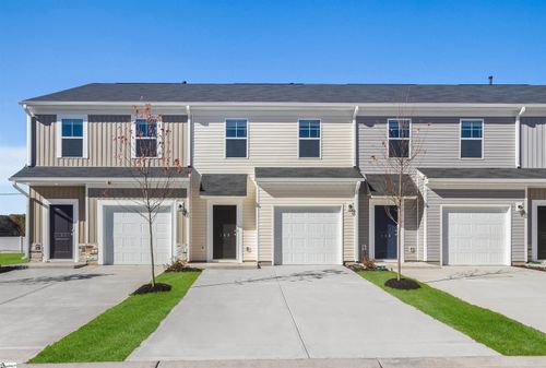 179 Randwick Ln, Greer, SC, 29651-7475 | Card Image