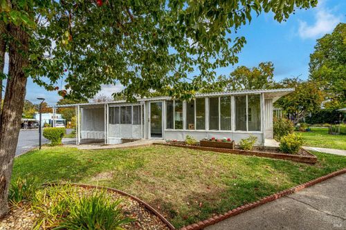 273 Manuella Ln, Sonoma, CA, 95476-9303 | Card Image