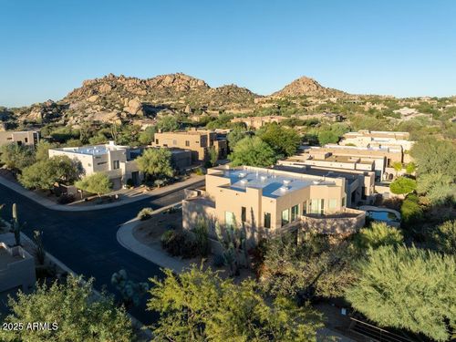 10894 E Hedgehog Pl, Scottsdale, AZ, 85262-5643 | Card Image