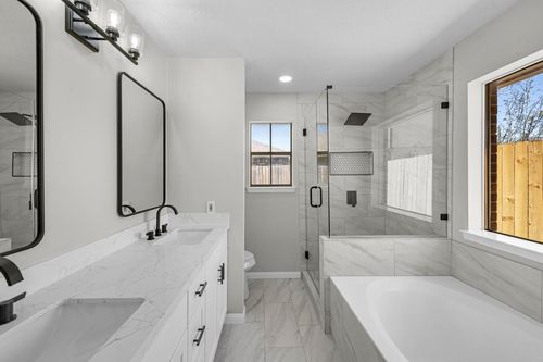 6830 Lost Thicket Dr, Houston, TX, 77085-1330 | Card Image