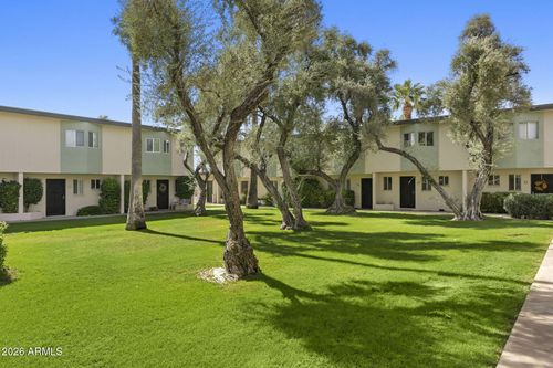 11-6030 N 15th St, Phoenix, AZ, 85014-2433 | Card Image