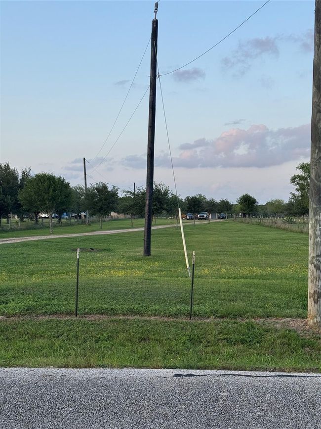 2310 Hopkins Rd, Home with 4 bedrooms, 2 bathrooms and null parking in Beasley TX | Image 25