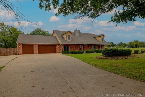 1488 429, Pryor, OK, 74361-7952 | Card Image
