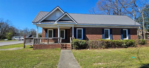 203 8th St N, Clanton, AL, 35045-2750 | Card Image