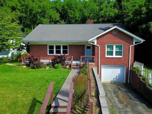 396 Nuckolls Curve Rd, Galax, VA, 24333-2282 | Card Image