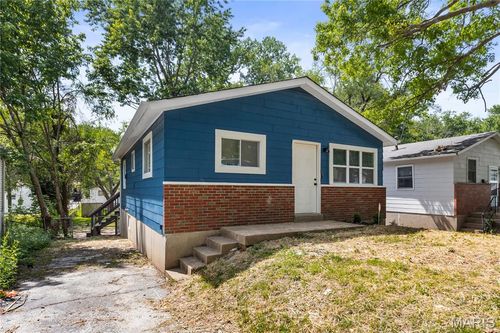10249 Count Dr, Saint Louis, MO, 63136-5905 | Card Image